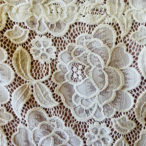 Brand New! Ivanka Trump Ivory Lace Dress - Picture 8 of 8